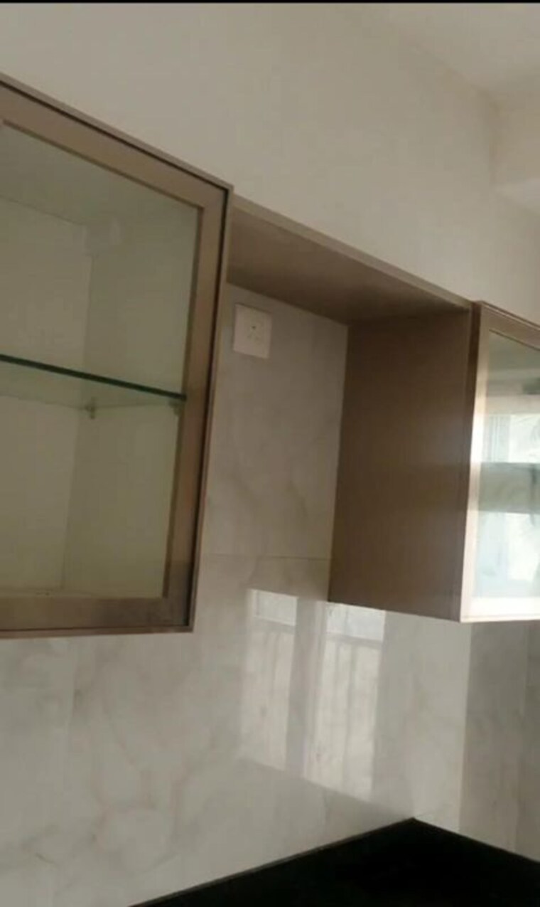 Room, dn nagar 2 Bedroom 800 Sq.Ft. Apartment In Dn Nagar Mumbai 10401671