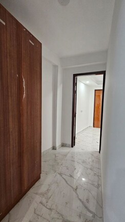 1 BHK Builder Floor For Sale in Saket