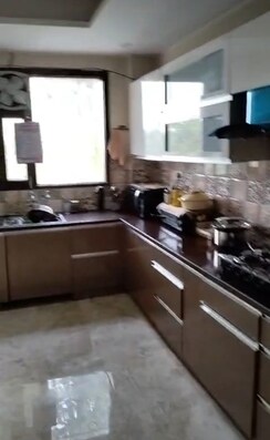 3 BHK + Pooja Room Builder Floor For Rent in Sector 4