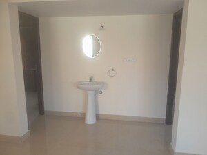 Room in 2 BHK Builder Floor at Akshya Nagar – for Rent