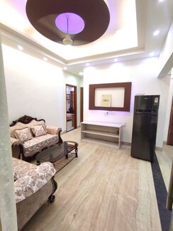 3 BHK + Pooja Room Builder Floor For Rent in Sushant Lok III