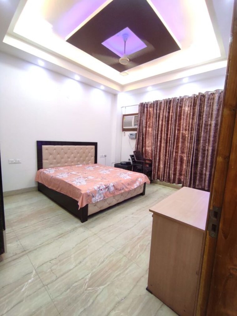 Bedroom, sushant lok iii 3 Bedroom 1258 Sq.Ft. Builder Floor In Sushant Lok Iii Gurgaon 10419392