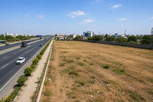  Land For Sale in Manikonda