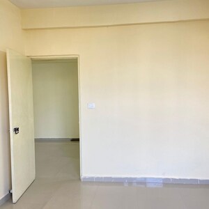 Room in 2 BHK Apartment at Pyramid Heights, Sector 85 – for Rent