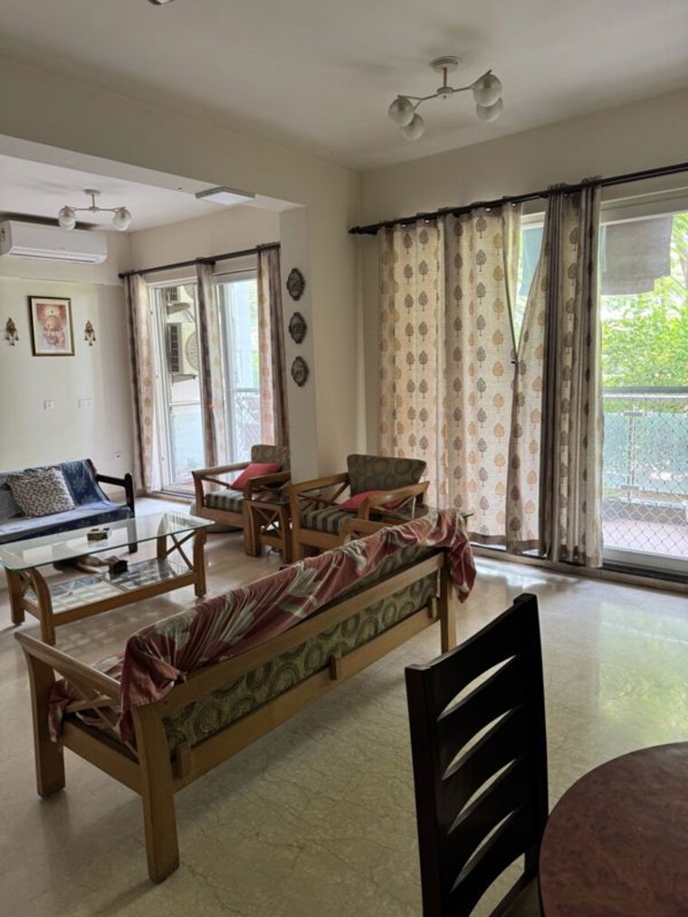 Living Room, microtek-greenburg 3 Bedroom 1895 Sq.Ft. Apartment In Sector 86 Gurgaon 10416684