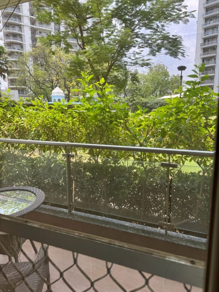 Balcony, microtek-greenburg 3 Bedroom 1895 Sq.Ft. Apartment In Sector 86 Gurgaon 10416684