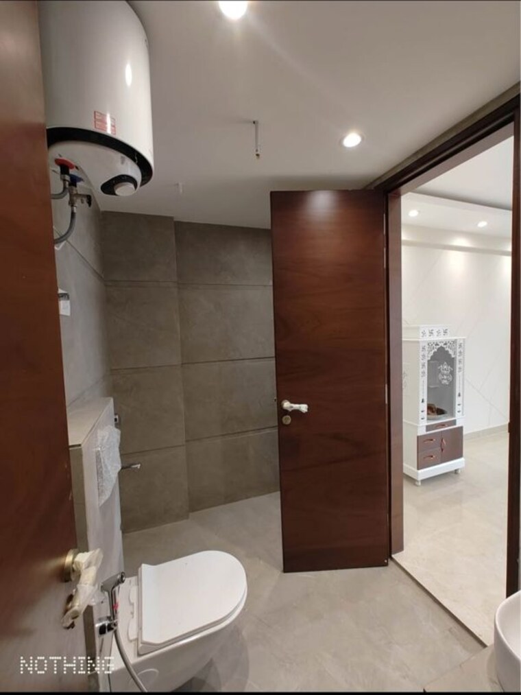 Bathroom, chattarpur 3 Bedroom 1250 Sq.Ft. Builder Floor In Chattarpur Delhi 10418832