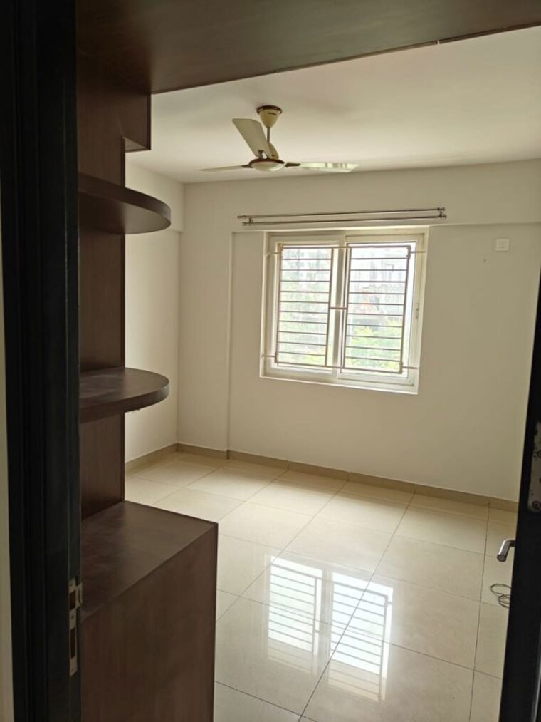 Room, sumadhura-shikharam-bangalore 3 Bedroom 1600 Sq.Ft. Apartment In Whitefield Bangalore 10419474