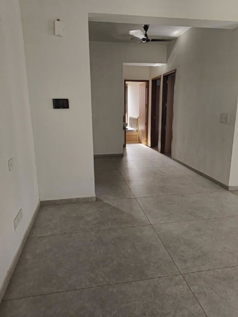 Room, ellisbridge 2 Bedroom 1150 Sq.Ft. Apartment In Ellisbridge Ahmedabad 10419493
