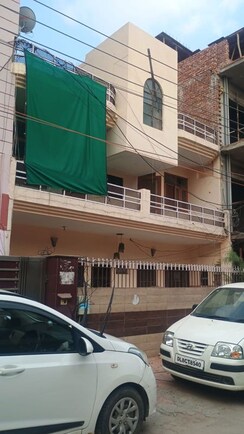 3 BHK + Pooja Room,Study Room Independent House For Sale in Sector 9