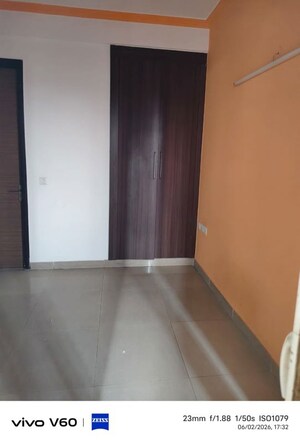 Room in  Apartment at Saya Zion, Sector 4 Greater Noida – for Sale