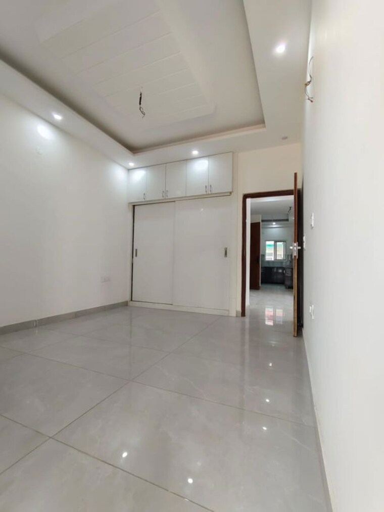 Room, skynet-towers 3 Bedroom 1350 Sq.Ft. Apartment In Patiala Road Zirakpur 10419505