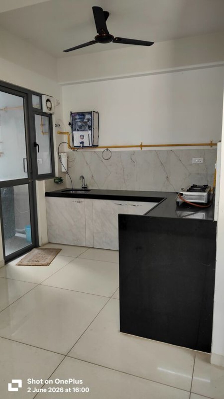 Kitchen, amogha-by-adani-realty 3 Bedroom 1850 Sq.Ft. Apartment In Shantigram Ahmedabad 10419522