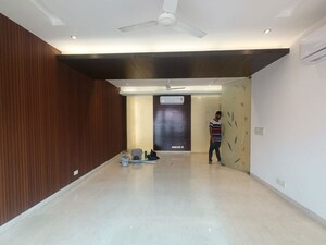 Room in 4 BHK Builder Floor at East Of Kailash – for Rent