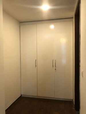 Room in 3.5 BHK Apartment at M3M Golf Estate, Sector 65 – for Rent