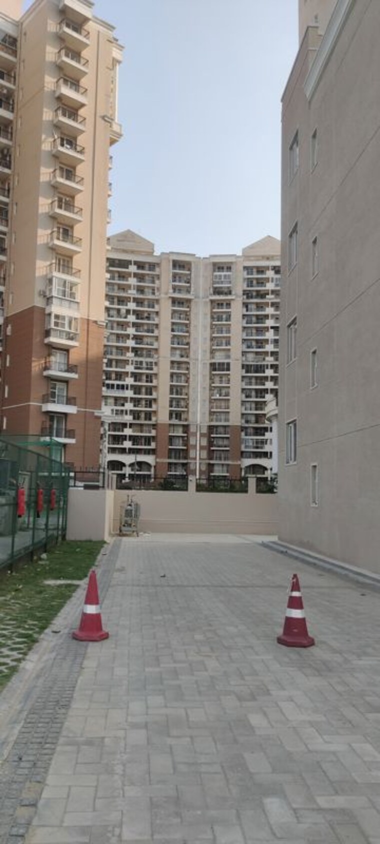 Exterior View, ambika-florence-park Commercial Showroom 2300 Sq.Ft. In North Mullanpur Chandigarh 10419538