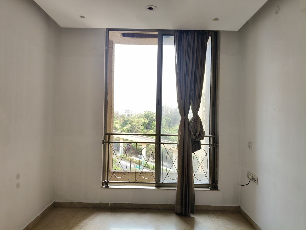 2 BHK + Extra Room 565 Sq.Ft. Apartment in One Hiranandani Park