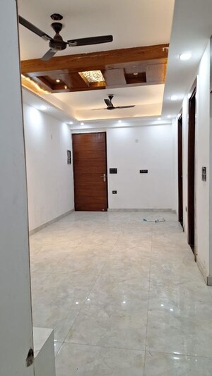 Room in 2 BHK Apartment at Ip Extension – for Rent