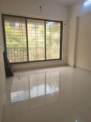 Room in 2 BHK Apartment at Gaurav Galaxy – for Rent