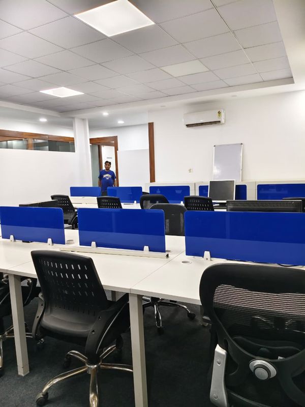 Office Space For Rent in Sector 63