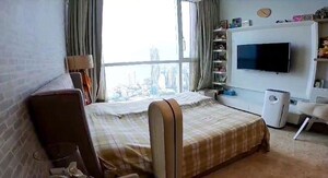 Bedroom in 5 BHK Apartment at Ahuja Tower, Worli – for Sale