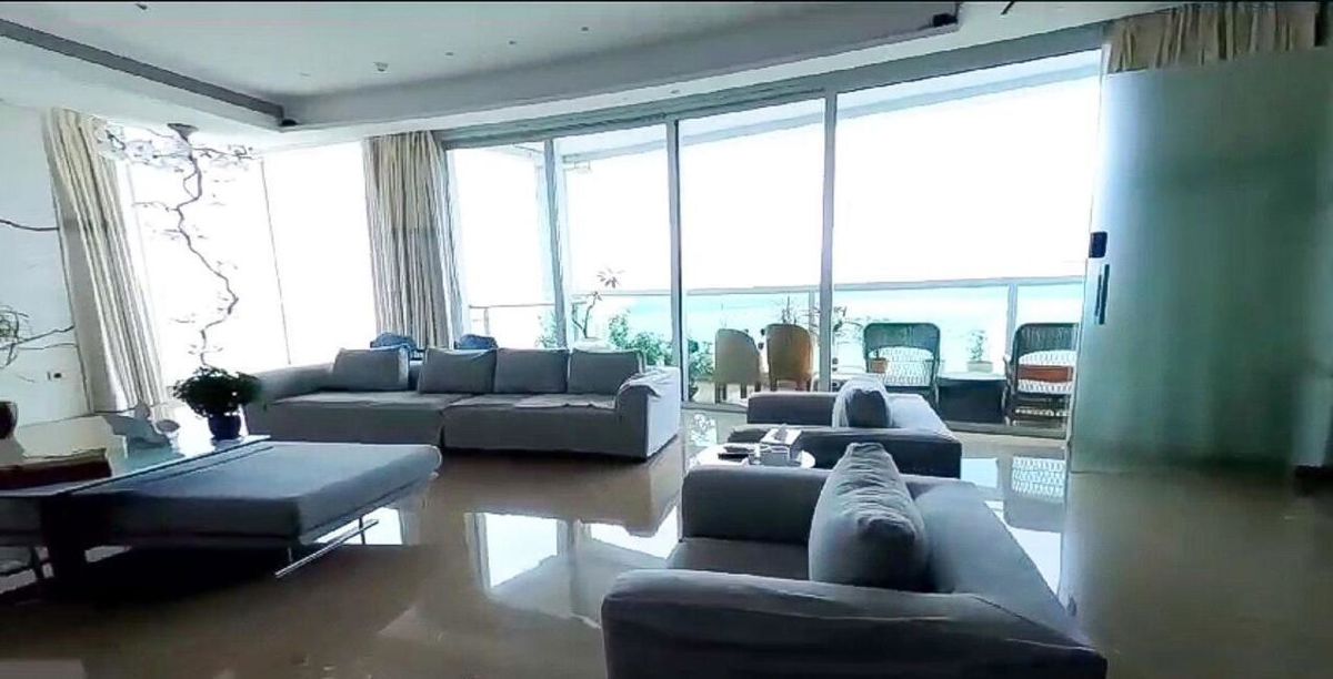 5 BHK + Servant Room,Study Room Apartment For Sale in Ahuja Tower