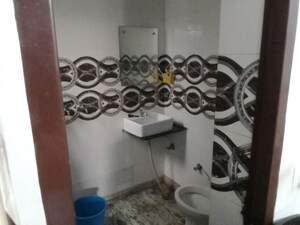 Washroom in 2 BHK Builder Floor at Sector 15 – for Rent
