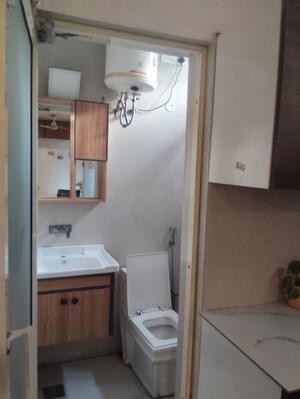 Bathroom in Studio Apartment at South Extension – for Rent