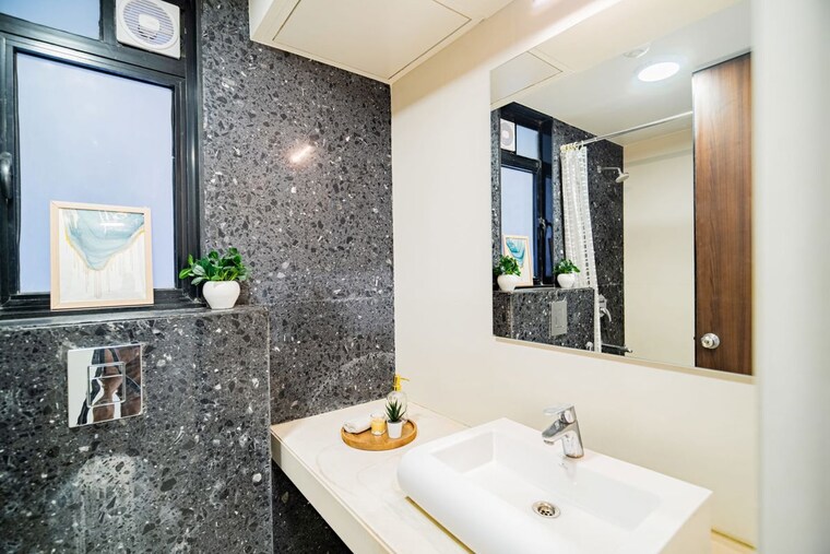 Bathroom, lodha-aurum-grande 2 Bedroom 795 Sq.Ft. Apartment In Kanjurmarg East Mumbai 10419577