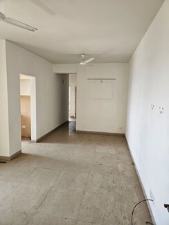 2.5 BHK + Study Room Apartment For Rent in Emaar Emerald Estate
