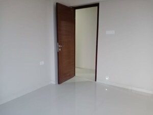 Room in 2 BHK Apartment at Dn Nagar – for Sale