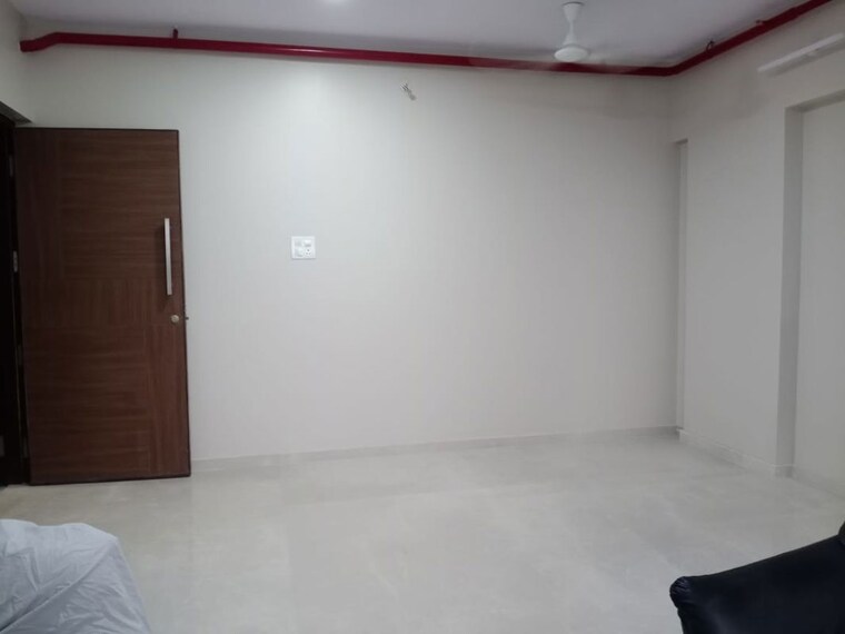 Room, dn nagar 2 Bedroom 850 Sq.Ft. Apartment In Dn Nagar Mumbai 10404502