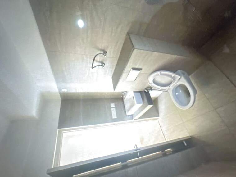 Bathroom, tata-la-vida-codename-gateway-select 2.5 Bedroom 1574 Sq.Ft. Apartment In Sector 113 Gurgaon 10419650