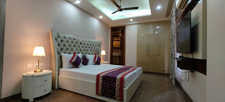 Bedroom, defence colony 3 Bedroom 3000 Sq.Ft. Apartment In Defence Colony Delhi 10419628