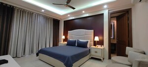 Bedroom in 3 BHK Apartment at Defence Colony – for Rent