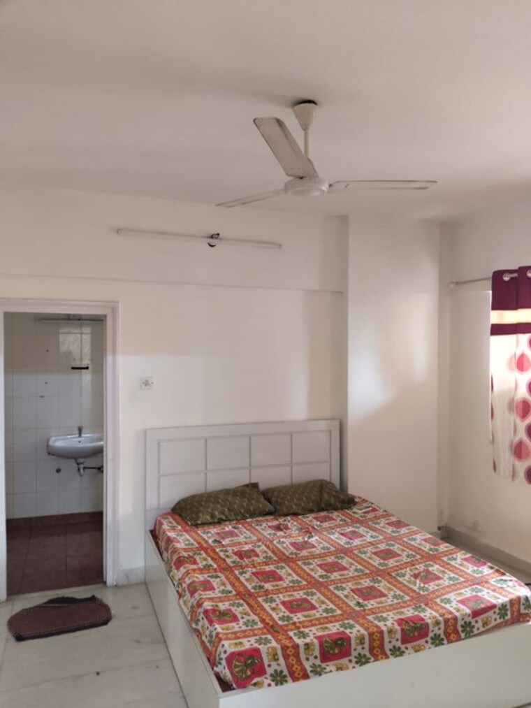 Bedroom, royal-classic-co-op-society 2 Bedroom 750 Sq.Ft. Apartment In Andheri West Mumbai 10419659