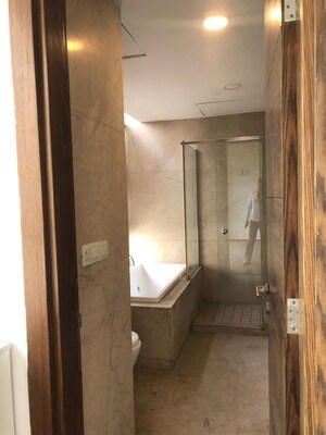 Bathroom in 2 BHK Apartment at M3M Golf Estate, Sector 65 – for Rent