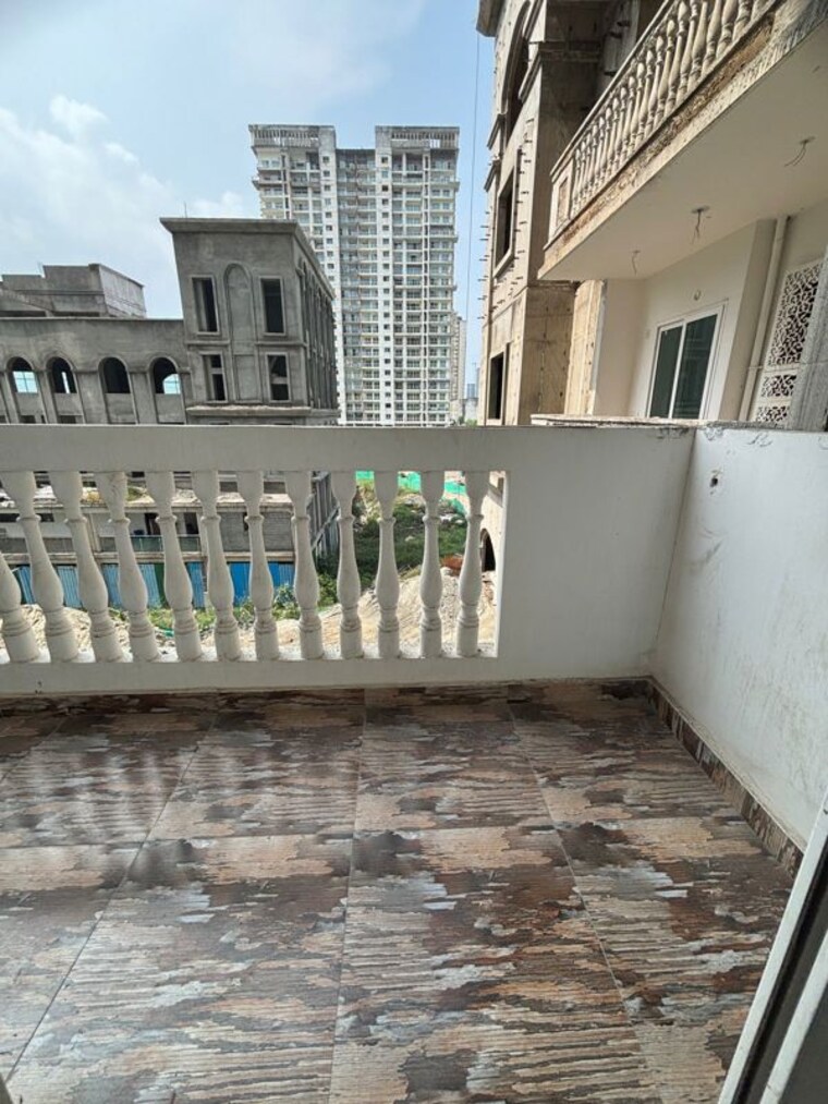 Balcony, samridhi-daksh-avenue 3 Bedroom 1980 Sq.Ft. Apartment In Sector 150 Noida 10419671