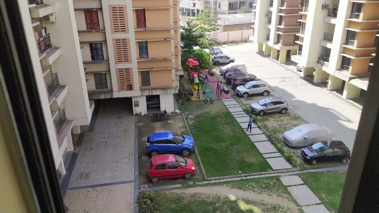  Parking, dtc-southern-heights 2 Bedroom 940 Sq.Ft. Apartment In Joka Kolkata 10419687