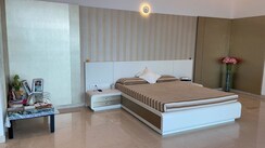 4 BHK + Pooja Room,Servant Room Apartment For Sale in Jolly Maker Apartment