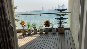 Balcony in 4 BHK Apartment at Jolly Maker Apartment, Cuffe Parade – for Sale