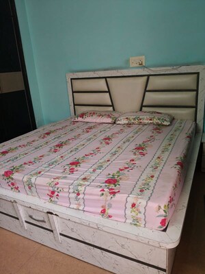 Bedroom in 2.5 BHK Villa at Sector 23 – for Rent