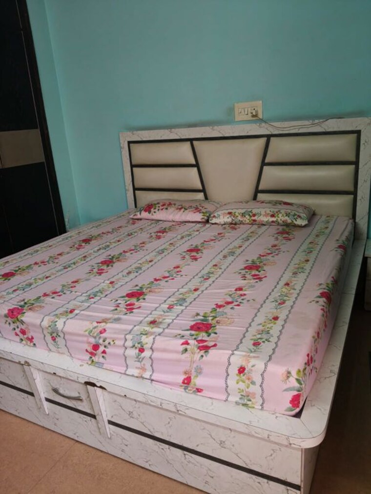 Bedroom, sector 23 2.5 Bedroom 1200 Sq.Ft. Villa In Sector 23 Gurgaon 10419715