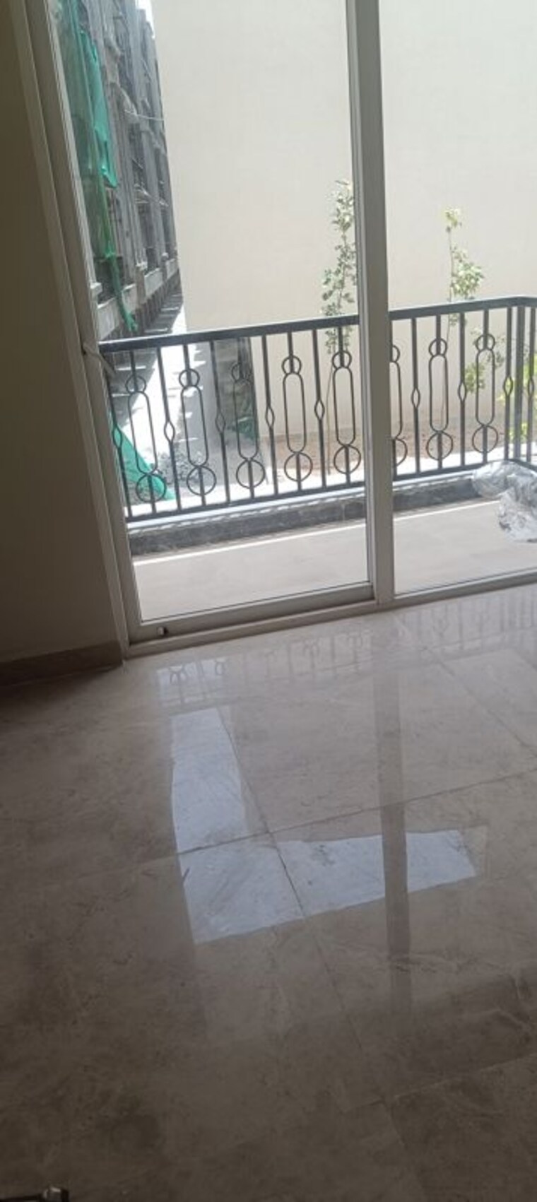 Balcony, signature-global-city-81 3 Bedroom 1400 Sq.Ft. Apartment In Sector 81 Gurgaon 10419720