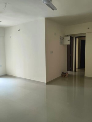 Room in 2 BHK Apartment at Vision Indramegh, Tathawade – for Rent