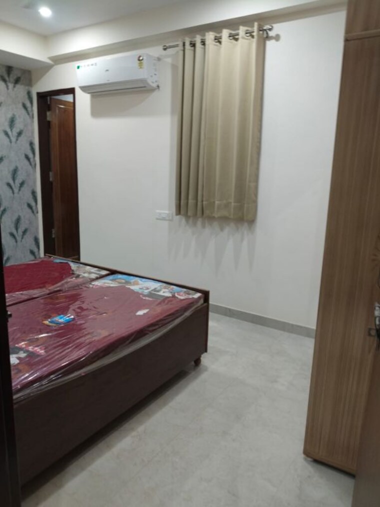 Bedroom, sector 22b 2 Bedroom 1200 Sq.Ft. Builder Floor In Sector 22b Gurgaon 10419751