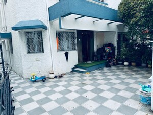 Parking in 2 BHK Villa at Sukhwani Plaza, Akurdi – for Rent