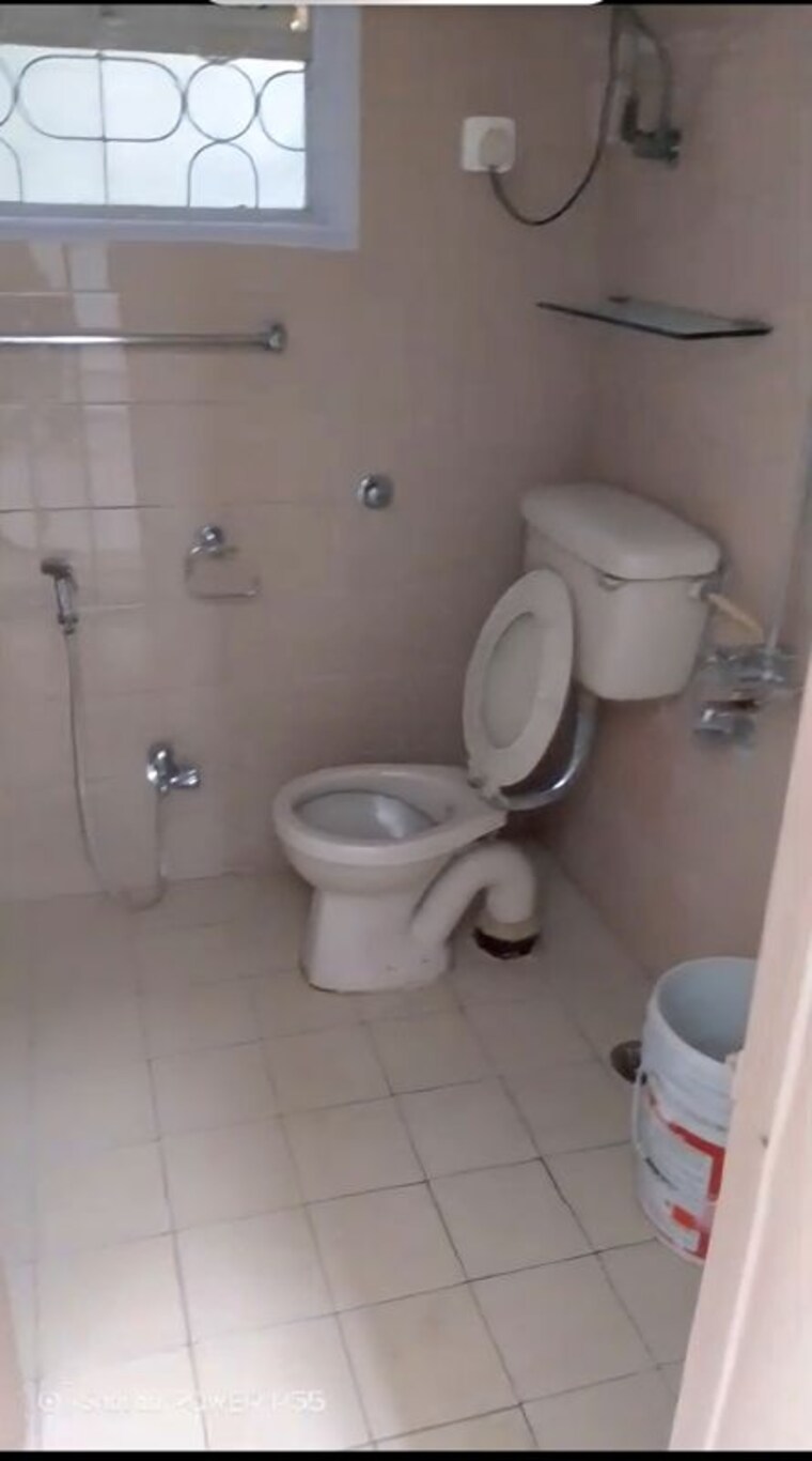 Bathroom, kamgar putala vasahat 1 Bedroom 650 Sq.Ft. Apartment In Kamgar Putala Vasahat Pune 10419783