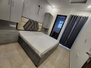 Team Area in 3 BHK Apartment at Prem Apartment, Pir Machalla – for Sale