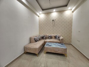 Living Room in 3 BHK Apartment at Prem Apartment, Pir Machalla – for Sale